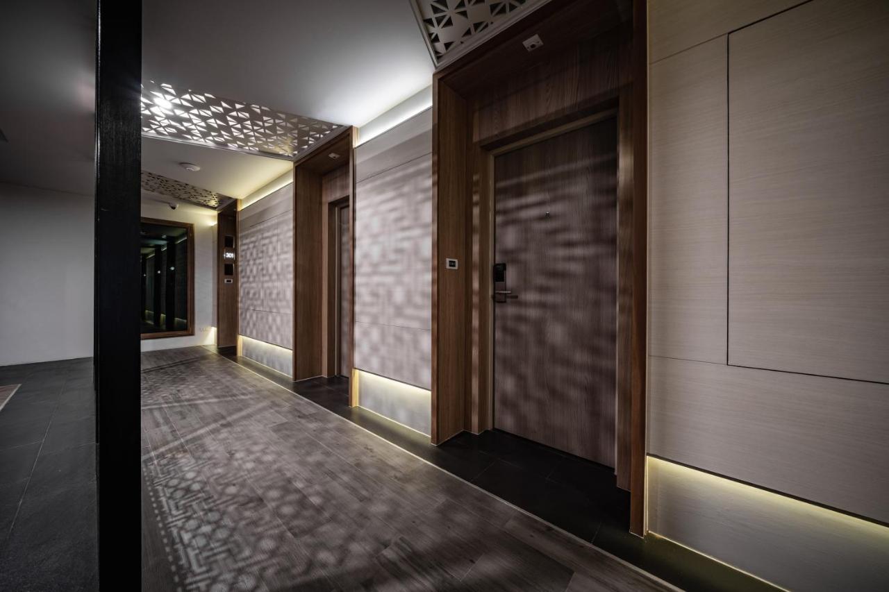 Vix Bangkok At Victory Monument Hotell Exteriör bild