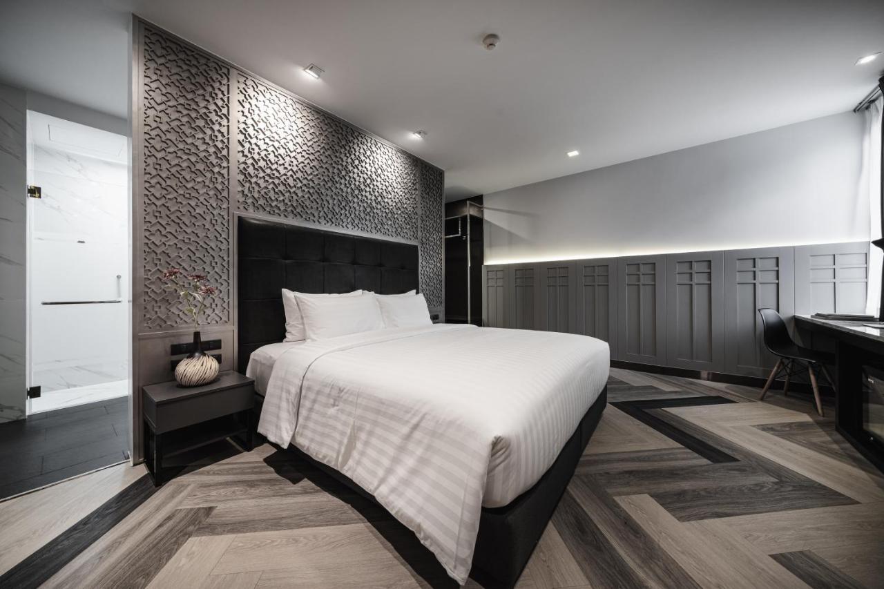 Vix Bangkok At Victory Monument Hotell Exteriör bild