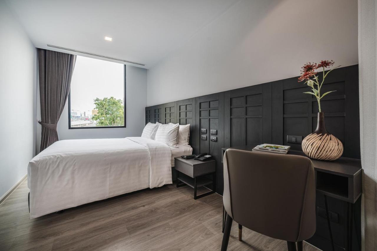 Vix Bangkok At Victory Monument Hotell Exteriör bild